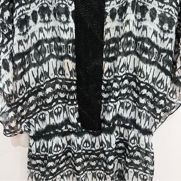 Badgley Mischka Black and White Beaded Oversized V-neck Swim Coverup Top, Small - Picture 3 of 11
